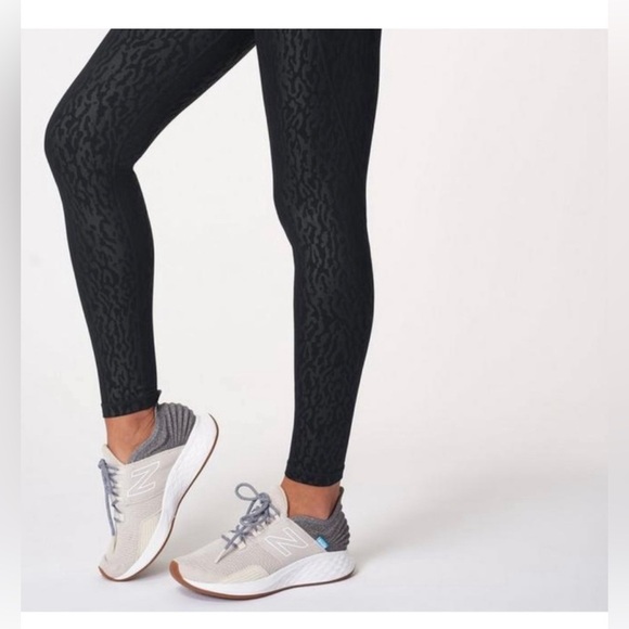 SWEATY BETTY All Day Emboss Workout Leggings NWOT - Picture 13 of 13